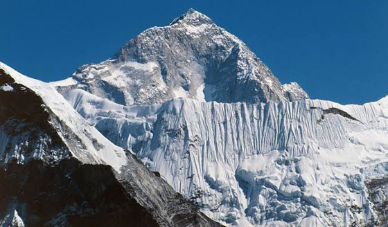 تعرفوا على أكثر قمم العالم ارتفاعاً صورة رقم 5