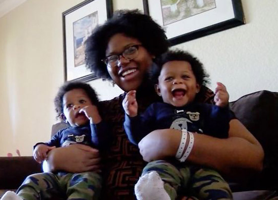 بالصور: سيدة أمريكية تلد توأمين في عام واحد! صورة رقم 4