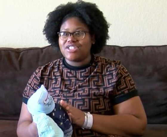 بالصور: سيدة أمريكية تلد توأمين في عام واحد! صورة رقم 5