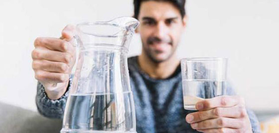 احذر تناول هذا الطعام فور الاستيقاظ.. وإليك ما يفعله شرب المياه صباحا  صورة رقم 3