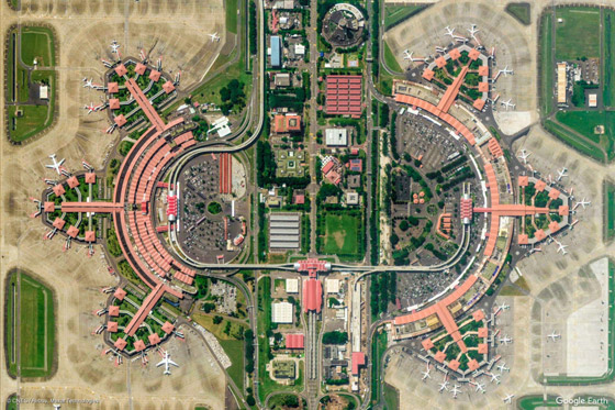 الأرض كما لم ترها من قبل.. صور جديدة مذهلة للكوكب من الفضاء صورة رقم 3