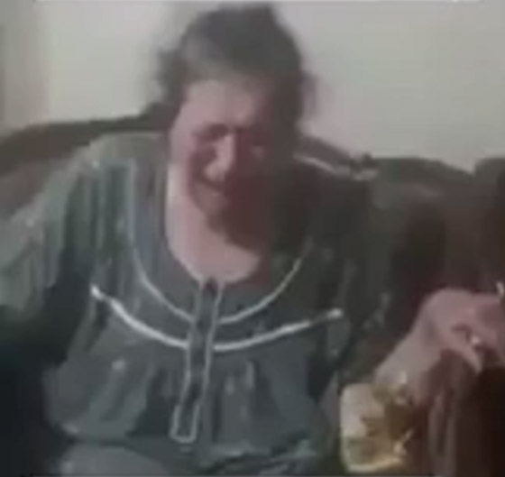 سجن الخادمة التي عذبت العجوز ومنعتها من دخول الحمام (فيديو مؤثر) صورة رقم 3