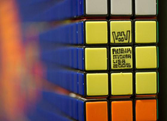 بالصور: نصف مليار دولار ثمن لوحة الموناليزا بمكعبات الروبيك! صورة رقم 4