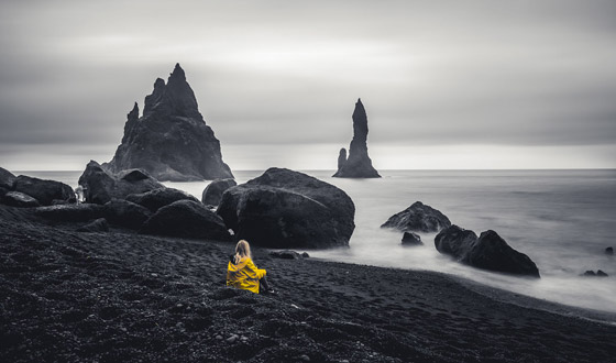 الأجمل في العالم.. شاطئ رينيسفجارا الأسود من عجائب أيسلندا! صور صورة رقم 7