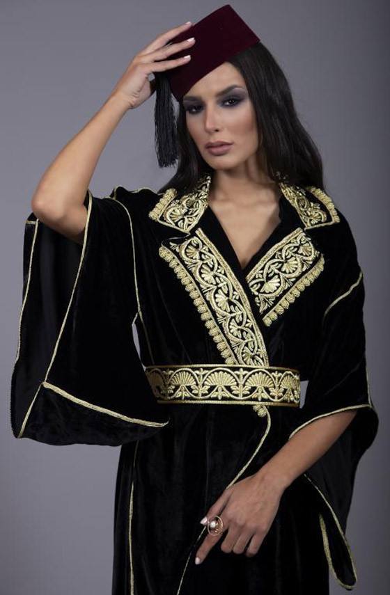 سميرة ومريم مصممتان صديقتان تتشاركان من أجل الموضة والتراث المغربي صورة رقم 2 سميرة ومريم مصممتان صديقتان تتشاركان من أجل الموضة والتراث المغربي صورة رقم 2