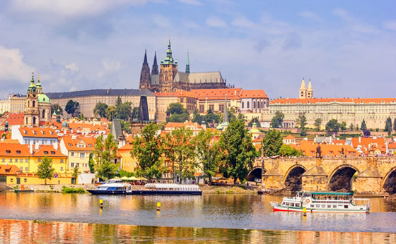 صور: إليكم أجمل القلاع التاريخية التي أصبحت معالما سياحية عالمية صورة رقم 3