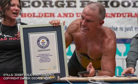 جندي أمريكي سابق يسجل رقما قياسيا بالثبات بكوعه لمدة 8 ساعات! صورة رقم 20