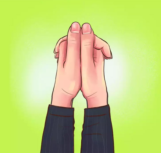 كيف تكشف طريقة تشبيك الأصابع عن طبيعة الشخصية؟ صورة رقم 2 كيف تكشف طريقة تشبيك الأصابع عن طبيعة الشخصية؟ صورة رقم 2