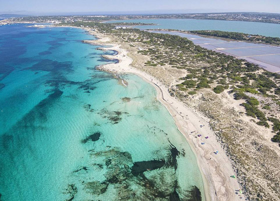 تعرّفوا إلى أفضل الشواطئ حول العالم للعام 2020 صورة رقم 14