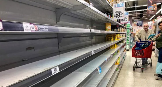 غرائب كورونا: محكمة بالشارع، قصائد الاتحاد الأوروبي وساعة للمسنين! صورة رقم 5