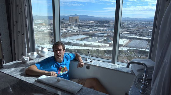 فيديو وصور: أغلى غرفة فندقية في العالم.. الليلة بـ100 ألف دولار! صورة رقم 1