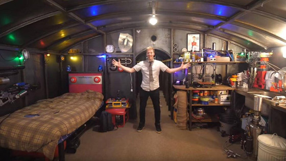 فيديو وصور.. بريطاني يتحصن من كورونا في مكان لا يخطر على بال! صورة رقم 2