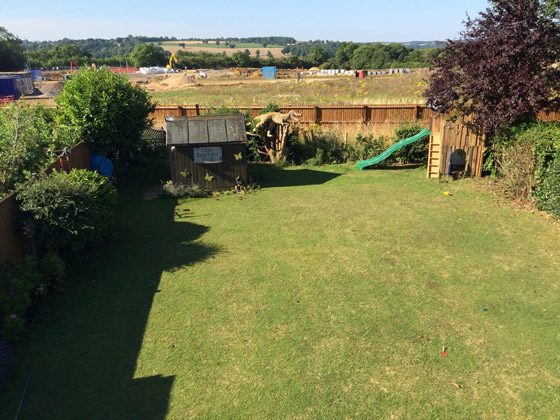 فيديو وصور.. بريطاني يتحصن من كورونا في مكان لا يخطر على بال! صورة رقم 5