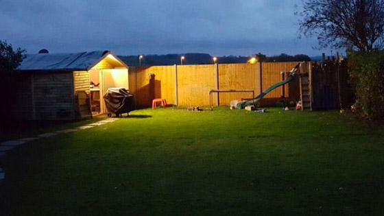 فيديو وصور.. بريطاني يتحصن من كورونا في مكان لا يخطر على بال! صورة رقم 20