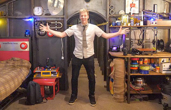 فيديو وصور.. بريطاني يتحصن من كورونا في مكان لا يخطر على بال! صورة رقم 30