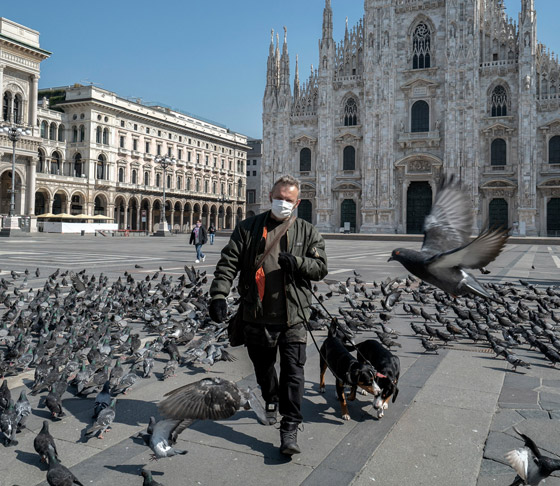 أعذار غريبة وذكية اختلقها إيطاليون للخروج من منازلهم خلال الحجر صورة رقم 3