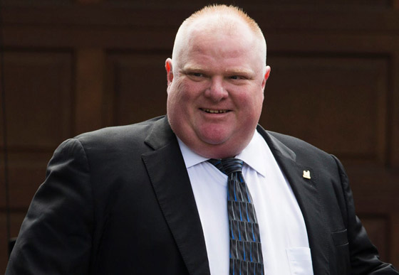 تعرفوا إلى 10 من أغرب الشخصيات السياسية والقادة والزعماء في العالم صورة رقم 2 تعرفوا إلى 10 من أغرب الشخصيات السياسية والقادة والزعماء في العالم صورة رقم 2