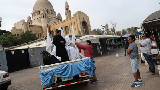 فيروس كورونا: احتفالات عيد الفصح تستمر تحت الإغلاق صورة رقم 8 فيروس كورونا: احتفالات عيد الفصح تستمر تحت الإغلاق صورة رقم 8