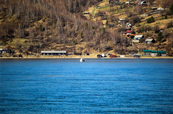 وسط جائحة كورونا.. بحيرة بايكال الروسية جميلة كعادتها! صور صورة رقم 3