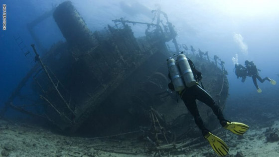 منها أعماق البحر الأحمر في مصر..تعرف على أفضل وجهات الغوص حول العالم صورة رقم 4