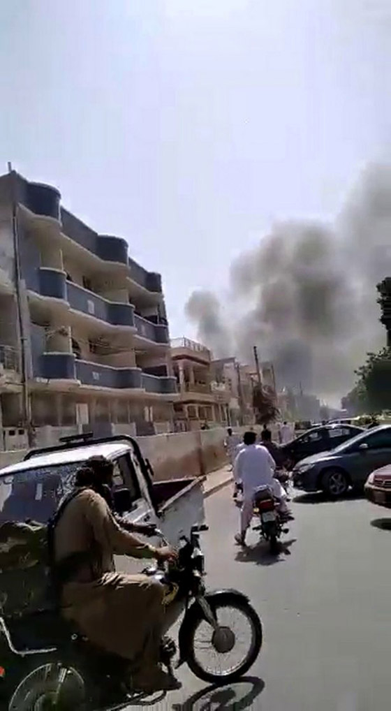 التسجيلات تكشف علاقة كورونا بكارثة الطائرة الباكستانية صورة رقم 11