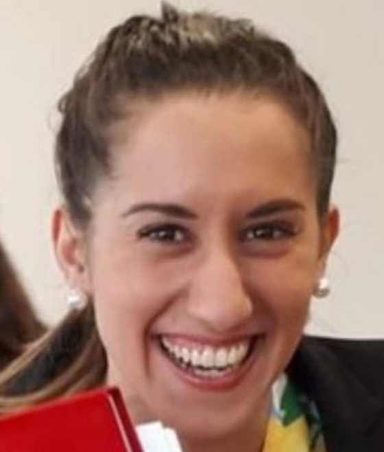  صور وفيديو: مهاجمة الإيطالية سيلفيا رومانو (خائنة ومجنونة!) لاعتناقها الإسلام صورة رقم 9