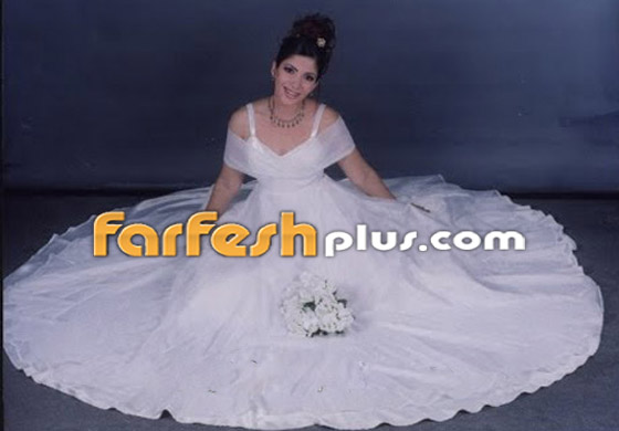 أحمد حلمي ومنى زكي يحتفلان بعيد زواجهما الـ22.. صور ولقطات نادرة من حفل زفافهما صورة رقم 3