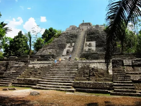 بالصور: إليكم 10 من أعظم وأجمل مناطق حضارة المايا الأثرية في العالم صورة رقم 1
