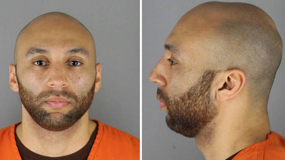مفاجأة في تحقيقات جورج فلويد.. شرطي نبّه القاتل والأخير تجاهله! صورة رقم 6 مفاجأة في تحقيقات جورج فلويد.. شرطي نبّه القاتل والأخير تجاهله! صورة رقم 6