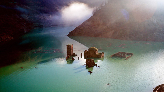 ظهور قرية (الأشباح الضائعة) بعد 63 عاما على اختفائها! صور صورة رقم 15