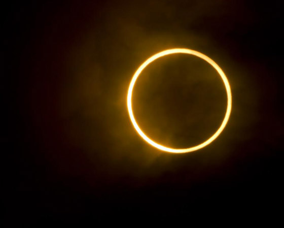 ظاهرة سماوية نادرة: شاهدوا كسوف الشمس الحلقي 2020 هذا الأسبوع صورة رقم 6