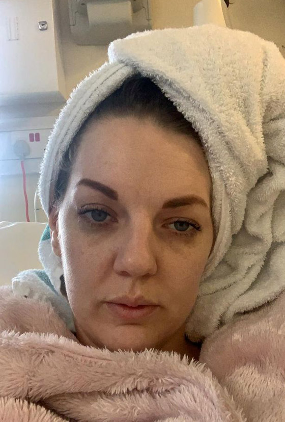 أجرت عملية لعلاج صوتها فاستفاقت وهي تتحدث 4 لغات ولهجات مختلفة! صورة رقم 4