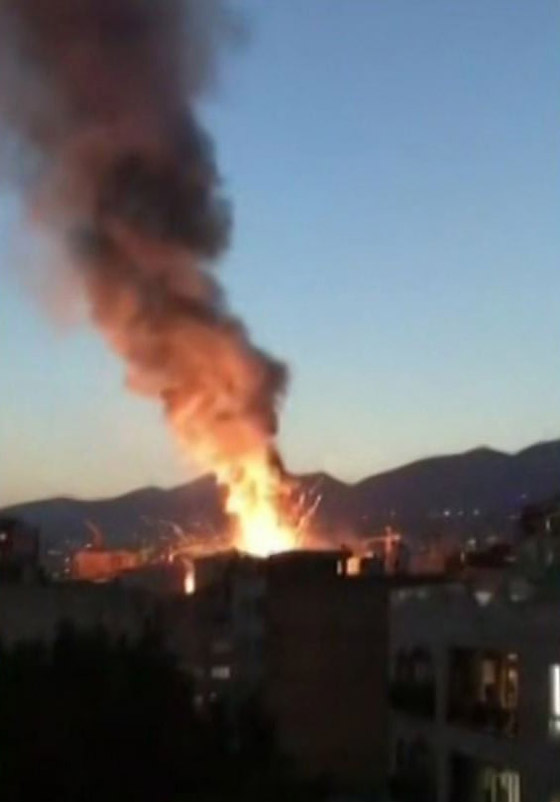 بالفيديو والصور: 19 قتيلا بانفجار ضخم في عيادة طبية في طهران صورة رقم 3 بالفيديو والصور: 19 قتيلا بانفجار ضخم في عيادة طبية في طهران صورة رقم 3