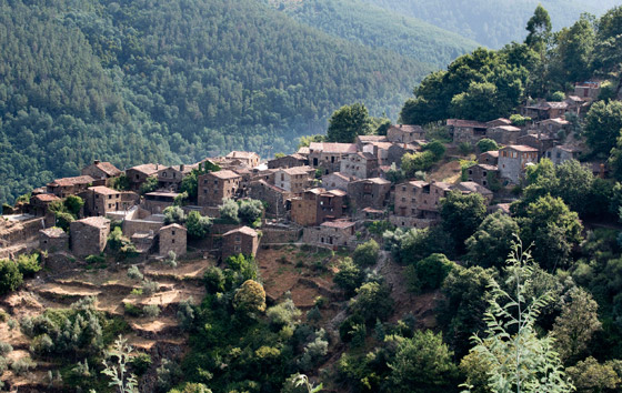 ابتعد عن الصخب واقض عطلة سياحية هادئة.. إليك أجمل القرى الأوروبية صورة رقم 11