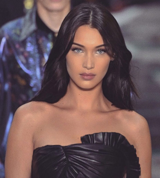 هل فسخت دار ديور للازياء ومايكل كورس تعاقدهما مع بيلا حديد بعد دعمها لفلسطين؟ صورة رقم 24 هل فسخت دار ديور للازياء ومايكل كورس تعاقدهما مع بيلا حديد بعد دعمها لفلسطين؟ صورة رقم 24