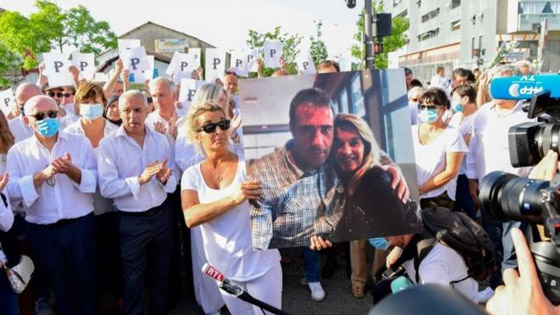 جريمة مروعة.. ركاب حافلة يقتلون سائقا طالبهم بارتداء الكمامات! صورة رقم 6 جريمة مروعة.. ركاب حافلة يقتلون سائقا طالبهم بارتداء الكمامات! صورة رقم 6