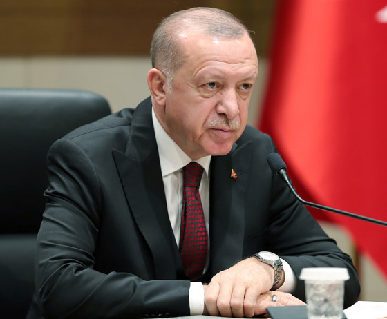 أردوغان يتمسك بـ(الحقوق السيادية) في تحويل آيا صوفيا إلى مسجد صورة رقم 12 أردوغان يتمسك بـ(الحقوق السيادية) في تحويل آيا صوفيا إلى مسجد صورة رقم 12