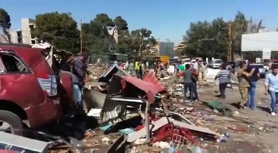 5 قتلى وجرحى بحادث سير مروع في لبنان بعد أن فقد سائق شاحنة سيطرته صورة رقم 18 5 قتلى وجرحى بحادث سير مروع في لبنان بعد أن فقد سائق شاحنة سيطرته صورة رقم 18