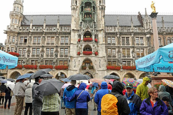 تعرفوا إلى أوقح الشعوب العدائية في العالم.. تجنب السفر لبلادهم! صورة رقم 4