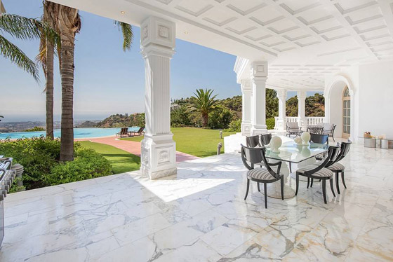 قصور وفيلات وشقق فاخرة... أفخم المنازل المعروضة للبيع حول العالم صورة رقم 15