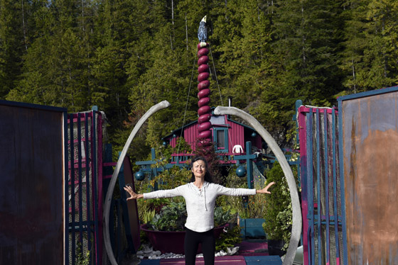 بنيا جزيرة منفصلة عن العالم منذ 29 عاماً..كيف يعيش ثنائي في عزلة تامة؟ صورة رقم 12