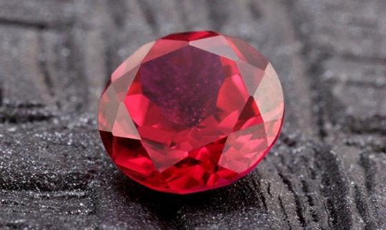 بالصور: إليكم أبرز الأحجار الكريمة الأكثر قيمة والأغلى في العالم صورة رقم 7