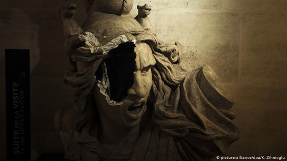 آثار تعاني ويلات الصراعات وفضول السائحين صورة رقم 5