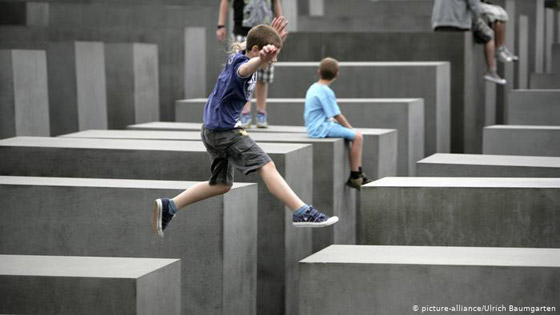 آثار تعاني ويلات الصراعات وفضول السائحين صورة رقم 8