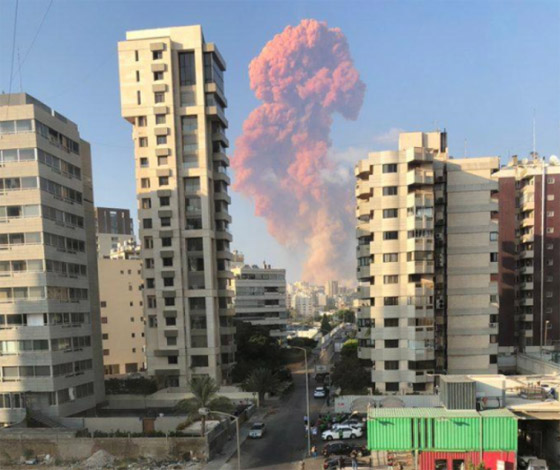 يواجهون تهم الإهمال.. قاضٍ لبناني يتهم رئيس الوزراء ووزراء سابقين في انفجار مرفأ بيروت صورة رقم 8