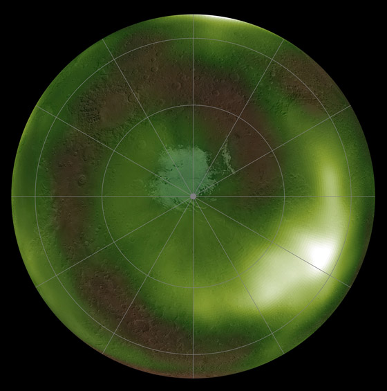 فيديو وصور: مسبار فضائي يرصد توهج أخضر مخيف في كوكب المريخ! صورة رقم 2