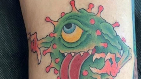 جديد العالم.. صور كورونا وشوماً على الأجساد صورة رقم 2