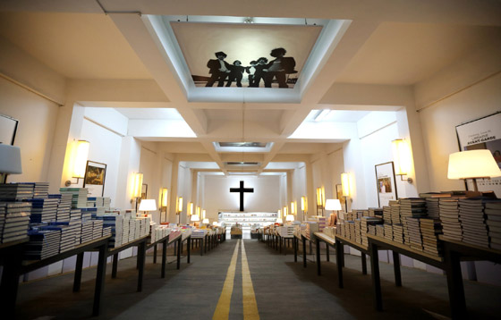  أغرب 6 مكتبات في العالم: مكتبة بمخزن قنابل صينى وأخرى بخزينة بنك! صورة رقم 5