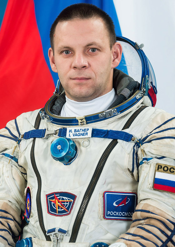 رائد فضاء روسي يلتقط صورا مدهشة لأضواء الشفق القطبي من الفضاء صورة رقم 2