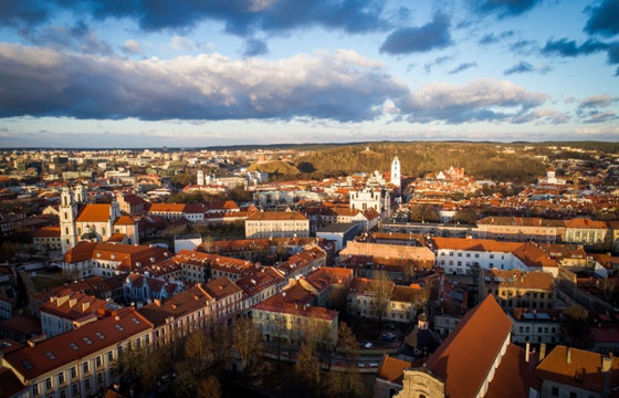 زيارة إلى المدينة التي تحولت إلى مقهى عملاق في الهواء الطلق! صور صورة رقم 13